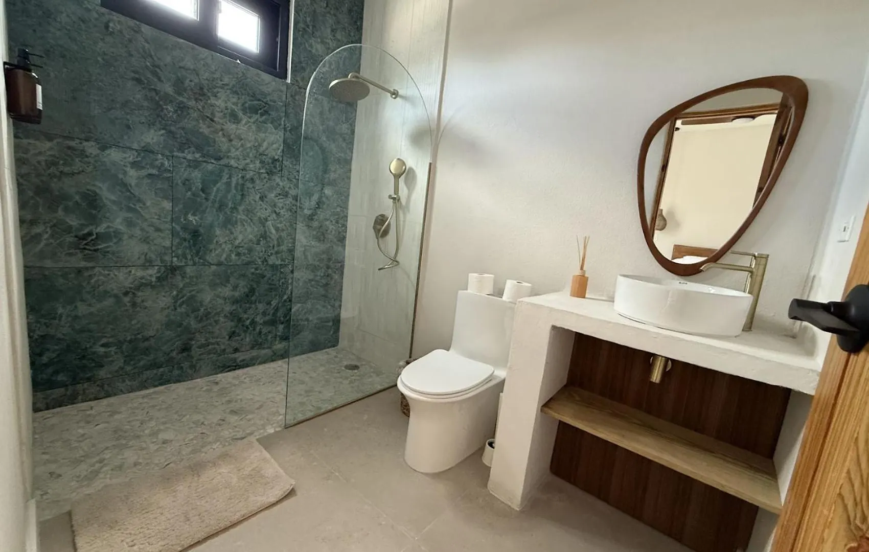 Couples Suites At Ocean Park Beach Club San Juan
