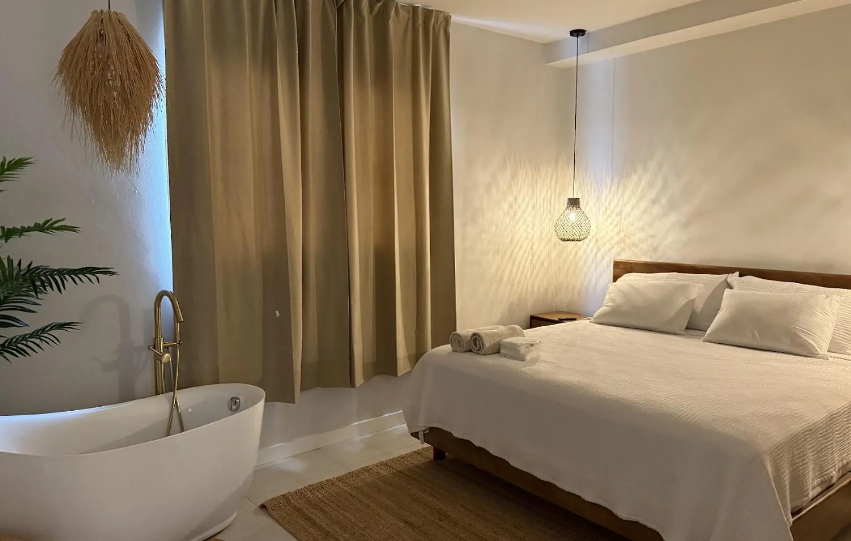 Couples Suites At Ocean Park Beach Club San Juan Guest house