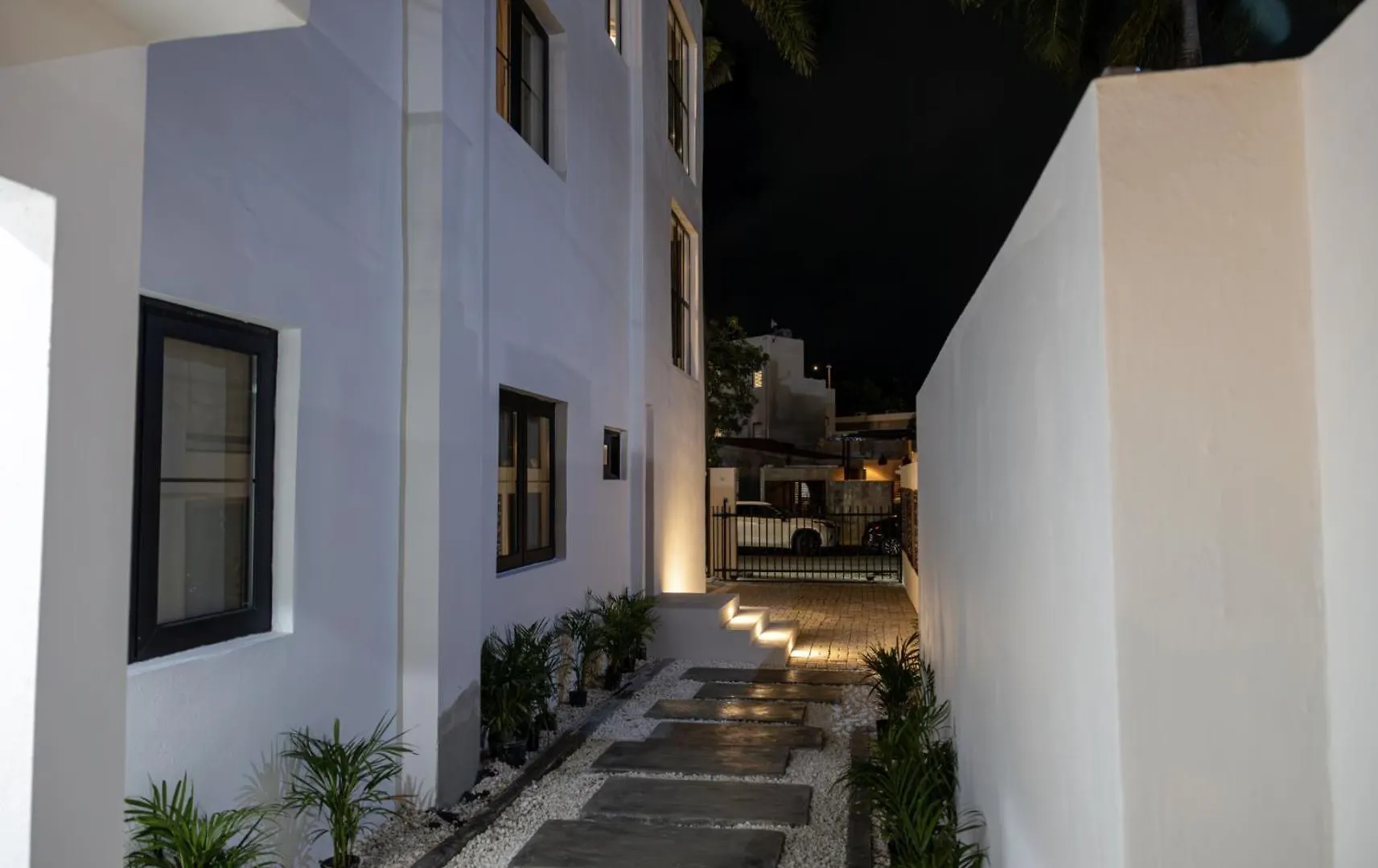 Couples Suites At Ocean Park Beach Club San Juan Guest house