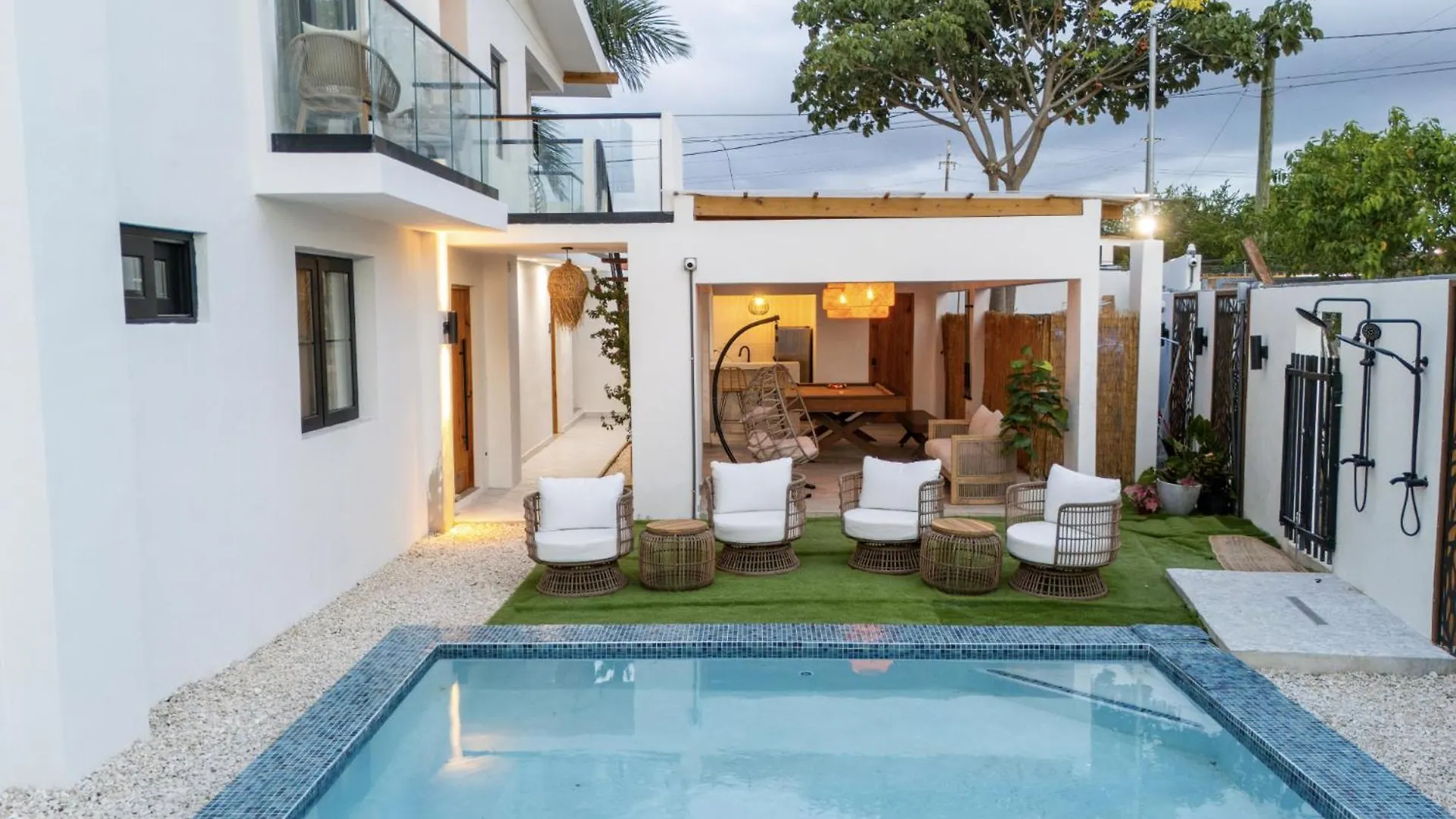 Guest house Couples Suites At Ocean Park Beach Club San Juan